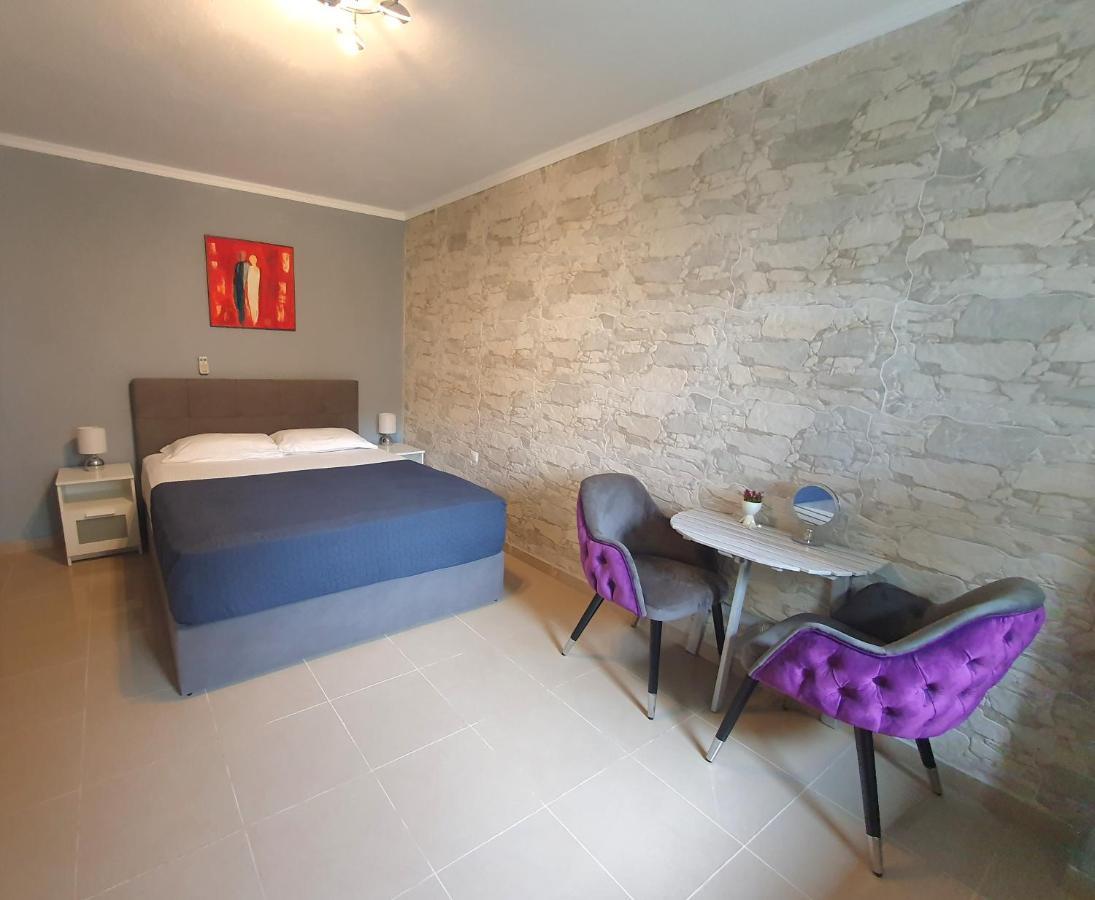 Dave Apartment 尼基季 外观 照片